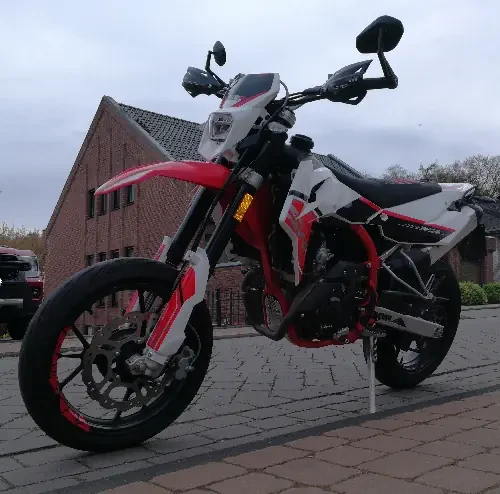 Blitz Bus, Leichtkraftrad bis 350 cm³