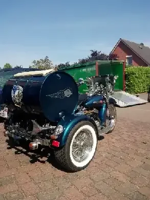 Transport-eines-Trikes, 1A Motorrad Transporte